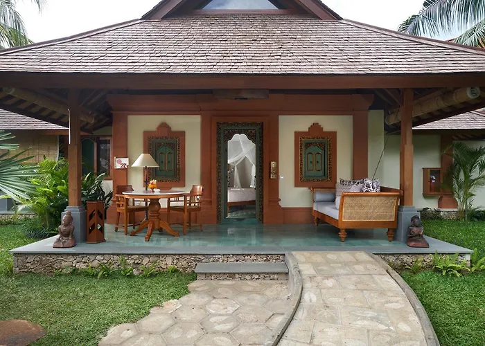 Tandjung Sari Hotel